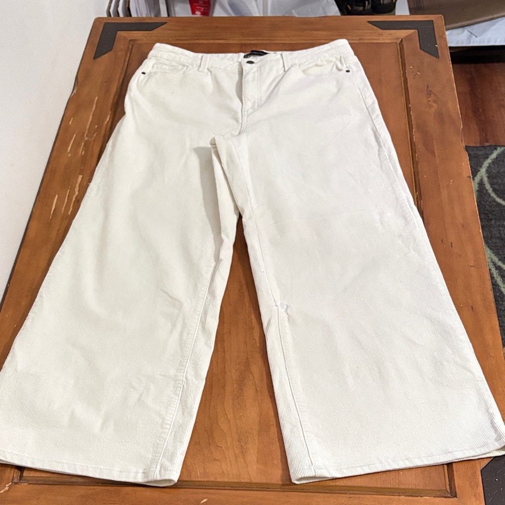New York & Company Cream Wide Leg Corduroy Pants Size 14
